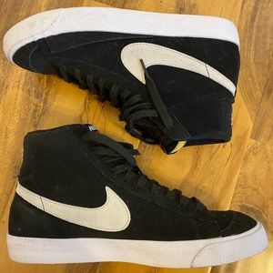 Black Nike Suede Blazers